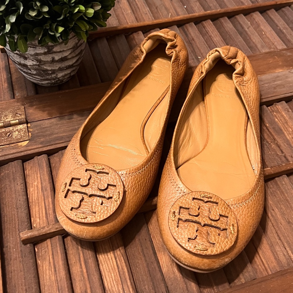 Tory Burch Reva flats 8.5